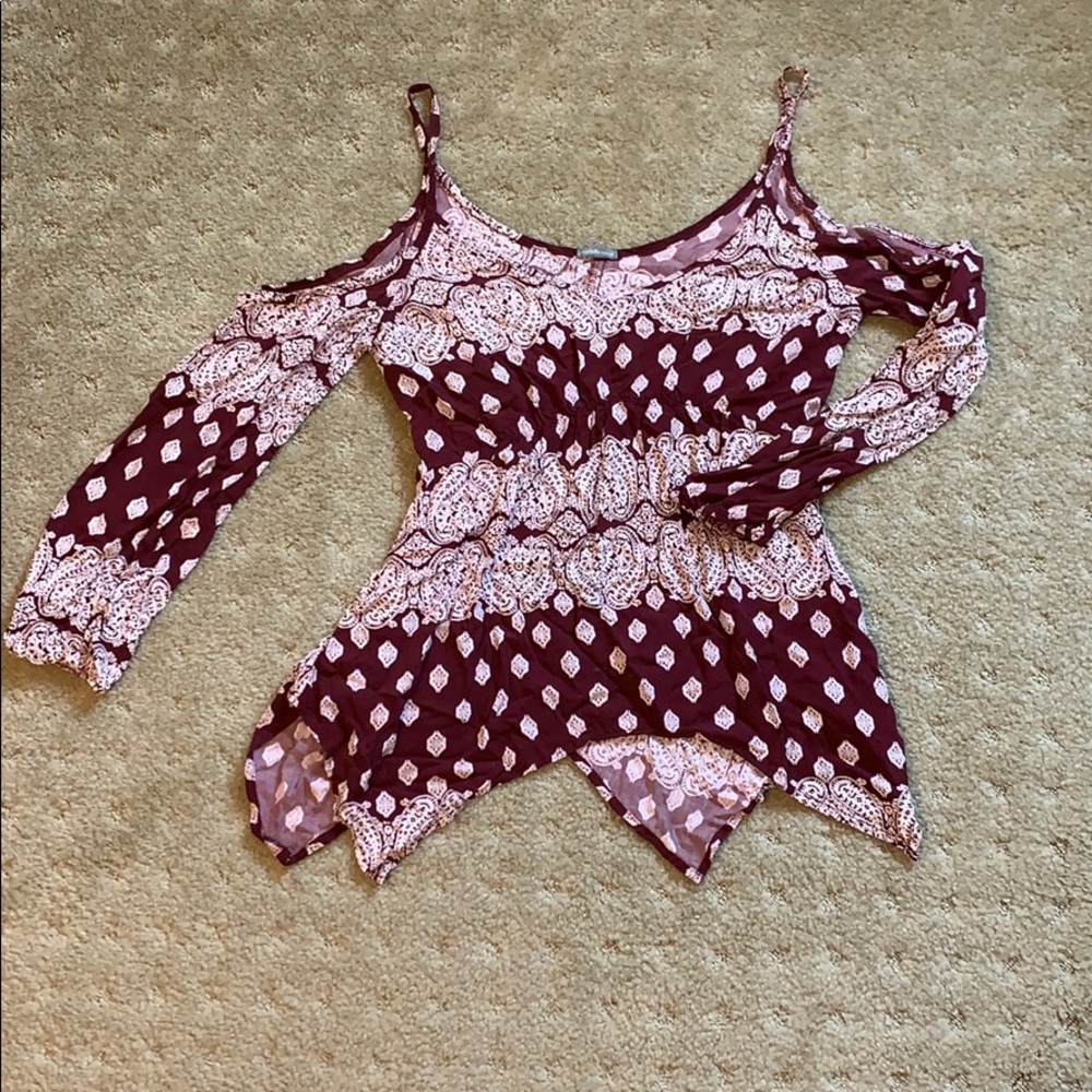 Maroon shirt size xs